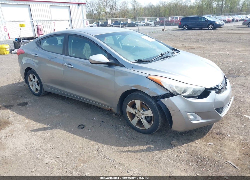 2013 HYUNDAI ELANTRA GLS VIN: KMHDH4AEXDU935886