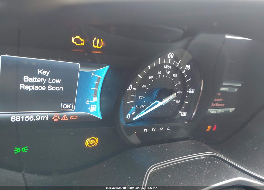 2019 FORD FUSION VIN: 3FA6P0LU0KR197104