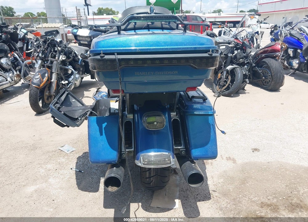 2014 HARLEY-DAVIDSON FLHTK ELECTRA GLIDE ULTRA LTD VIN: 1HD1KEL15EB628520