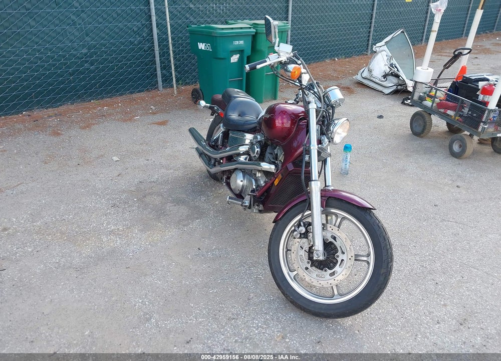 1989 HONDA VT1100 C VIN: 1HFSC1800KA401318