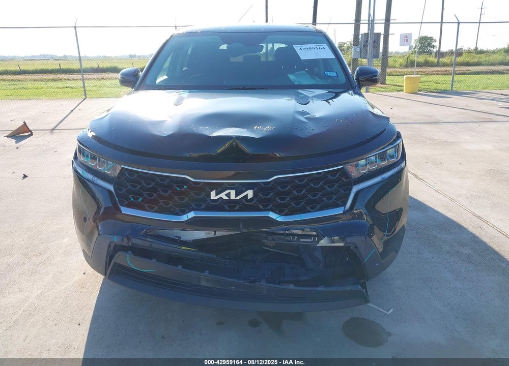 2022 KIA SORENTO VIN: 5XYRG4LC7NG087655