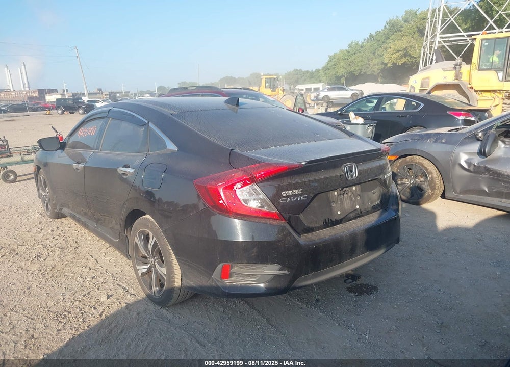 2017 HONDA CIVIC VIN: 19XFC1F95HE010135