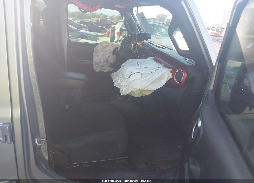 2021 JEEP WRANGLER UNLIMITED VIN: 1C4JJXFMXMW608261