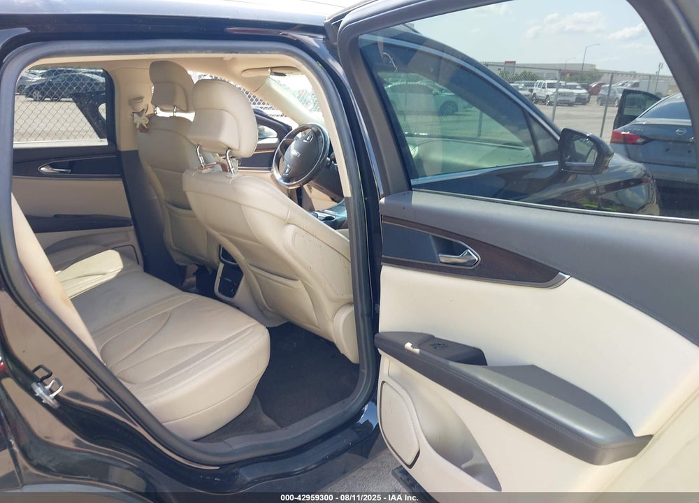 2016 LINCOLN MKX VIN: 2LMPJ6KR8GBL75301