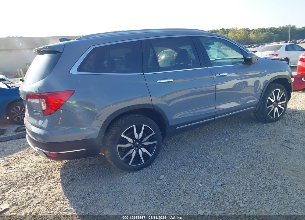 2022 HONDA PILOT VIN: 5FNYF6H69NB054032