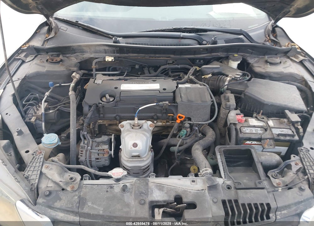 2015 HONDA ACCORD VIN: 1HGCR2F33FA132724