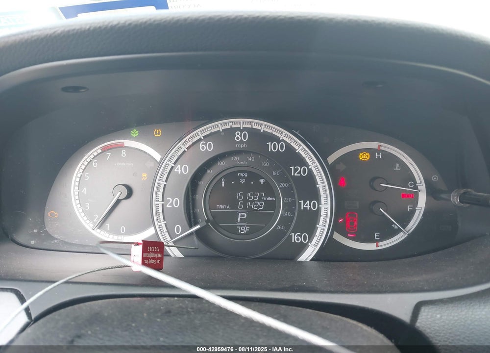 2015 HONDA ACCORD VIN: 1HGCR2F33FA132724