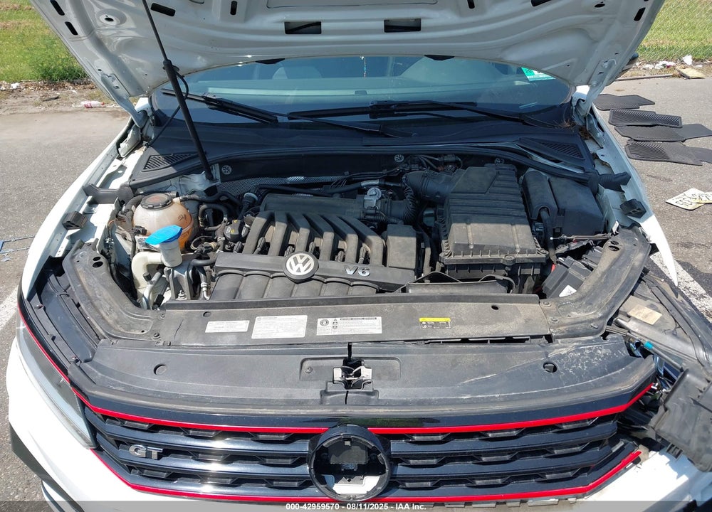 2018 VOLKSWAGEN PASSAT VIN: 1VWJM7A36JC027341