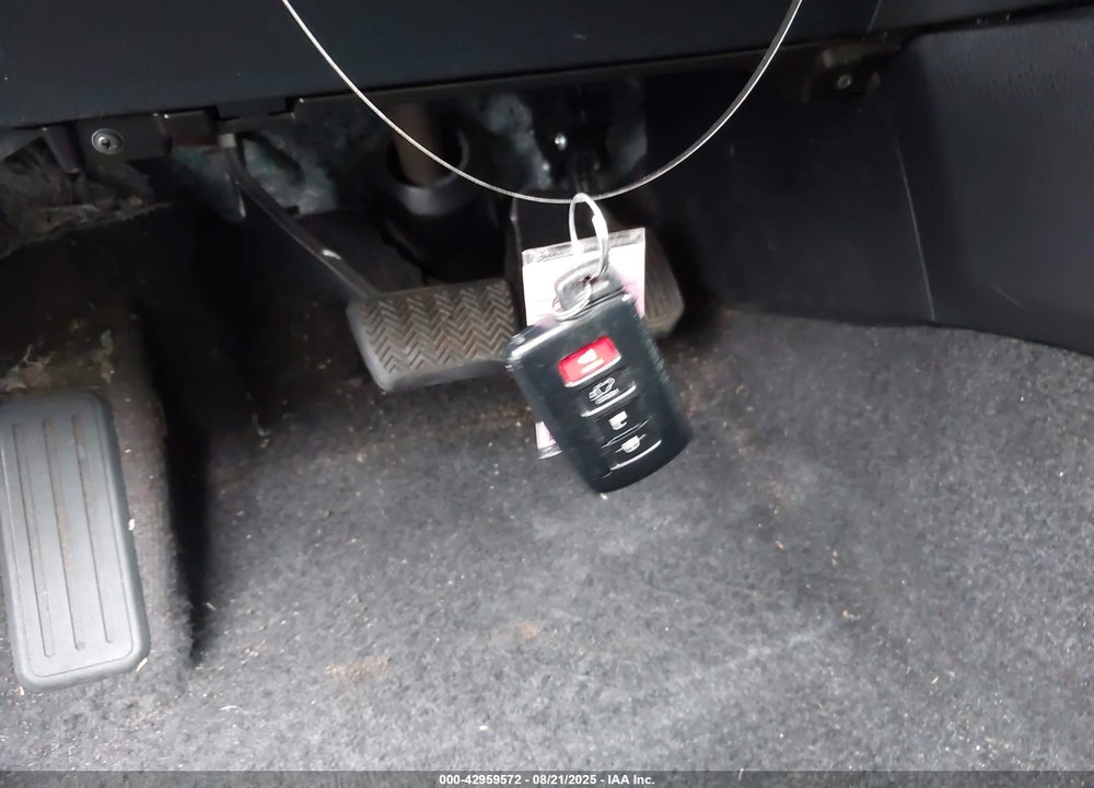 2018 TOYOTA RAV4 HYBRID VIN: JTMDJREV8JD247087