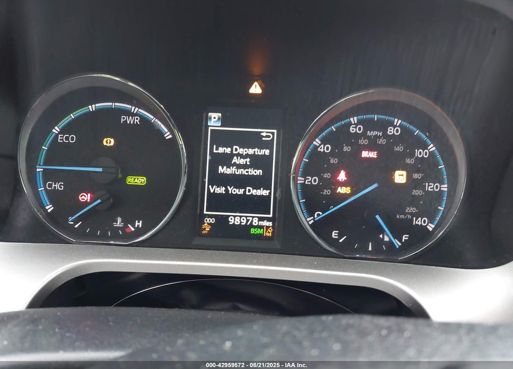 2018 TOYOTA RAV4 HYBRID VIN: JTMDJREV8JD247087