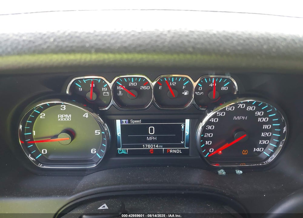 2017 CHEVROLET TAHOE VIN: 1GNSKBKC6HR166768