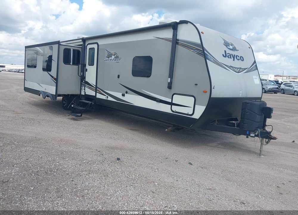 2019 JAYCO JAY FLIGHT 34 RSBS VIN: 1UJBJ0BT0K1T20316