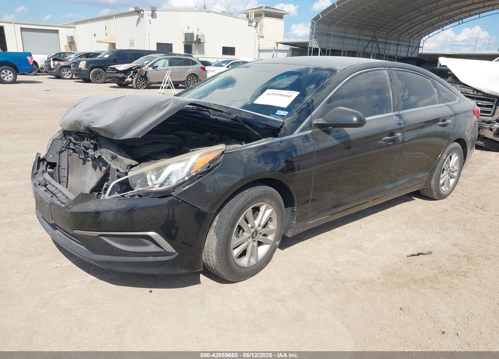 2016 HYUNDAI SONATA VIN: 5NPE24AF4GH391225