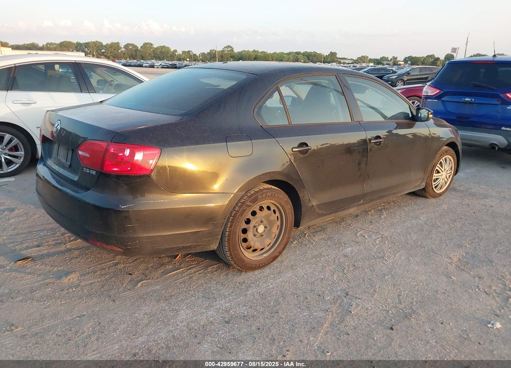 2012 VOLKSWAGEN JETTA VIN: 3VWDX7AJ8CM105056