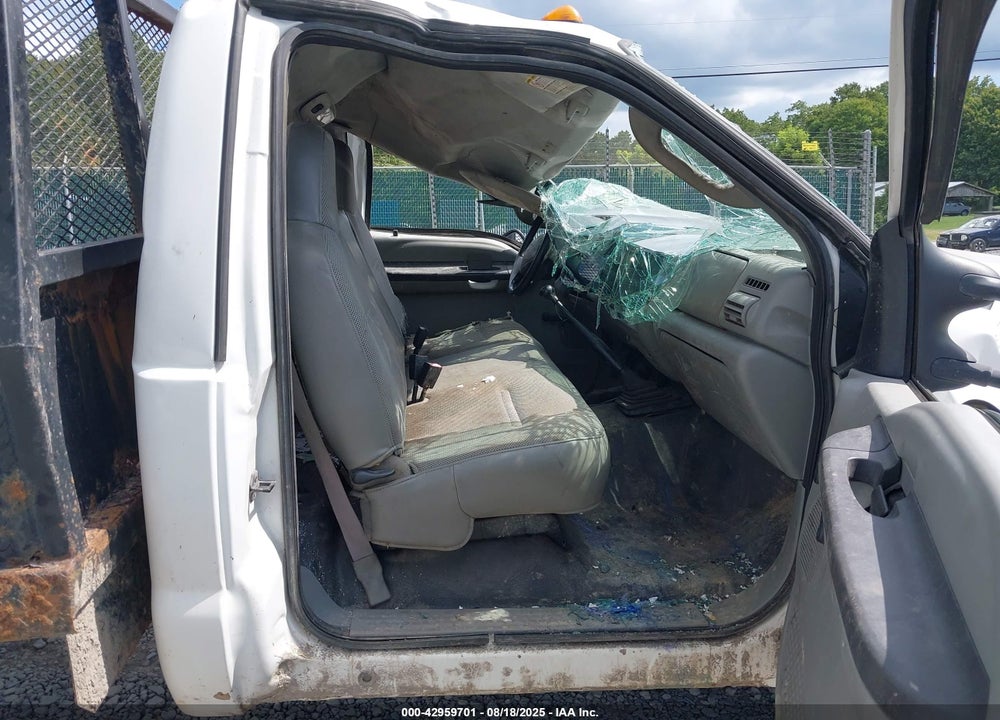 2007 FORD F-350 CHASSIS VIN: 1FDWF37P57EA20640