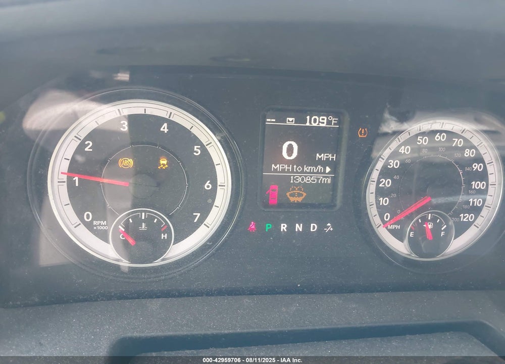 2015 RAM 1500 VIN: 1C6RR7FG5FS605520