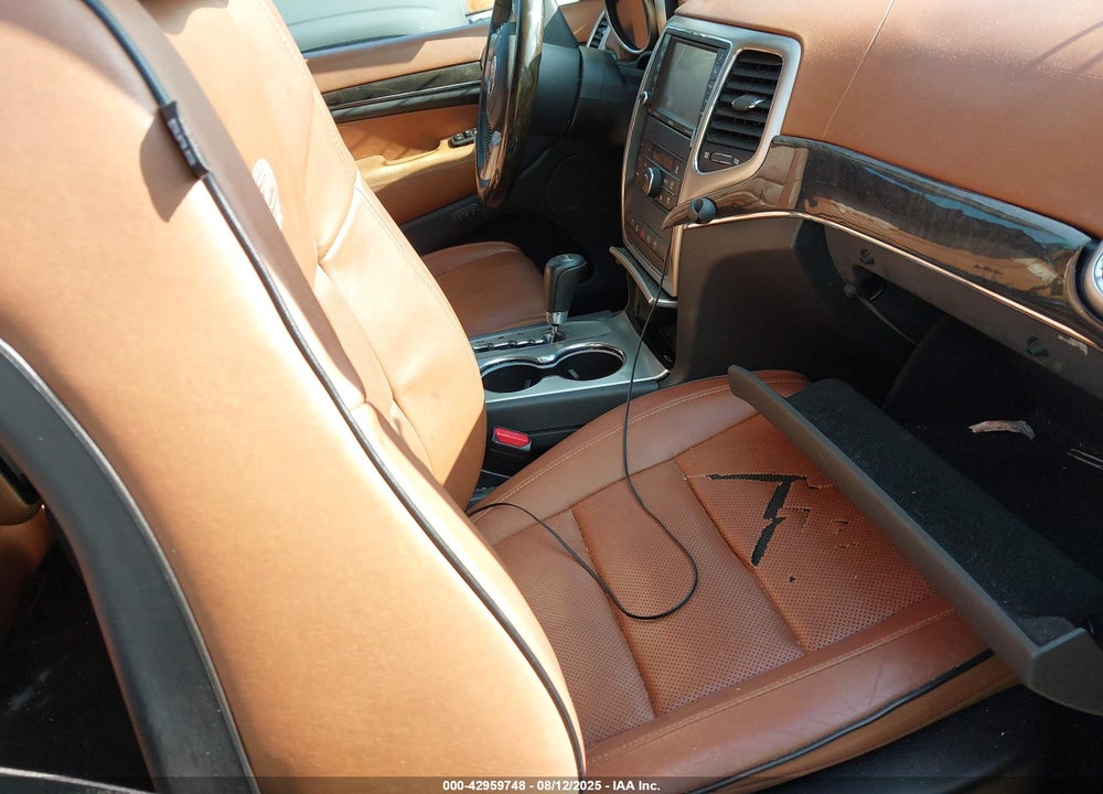 2012 JEEP GRAND CHEROKEE VIN: 1C4RJFCT5CC204132