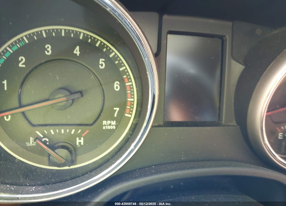 2012 JEEP GRAND CHEROKEE VIN: 1C4RJFCT5CC204132