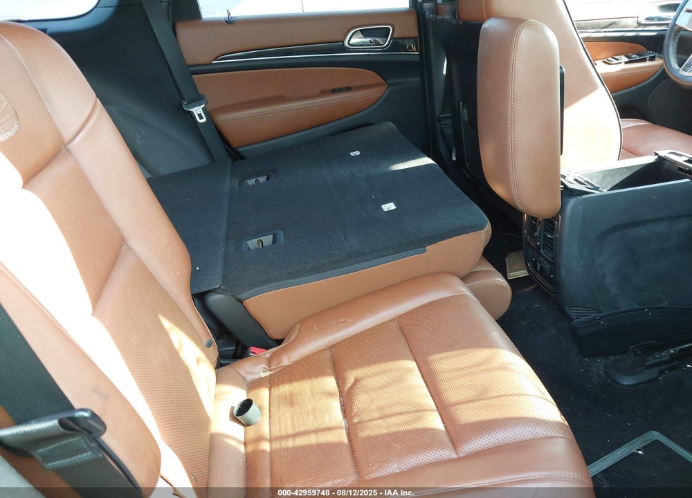 2012 JEEP GRAND CHEROKEE VIN: 1C4RJFCT5CC204132