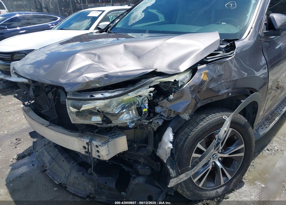 2016 TOYOTA HIGHLANDER VIN: 5TDKKRFHXGS121520
