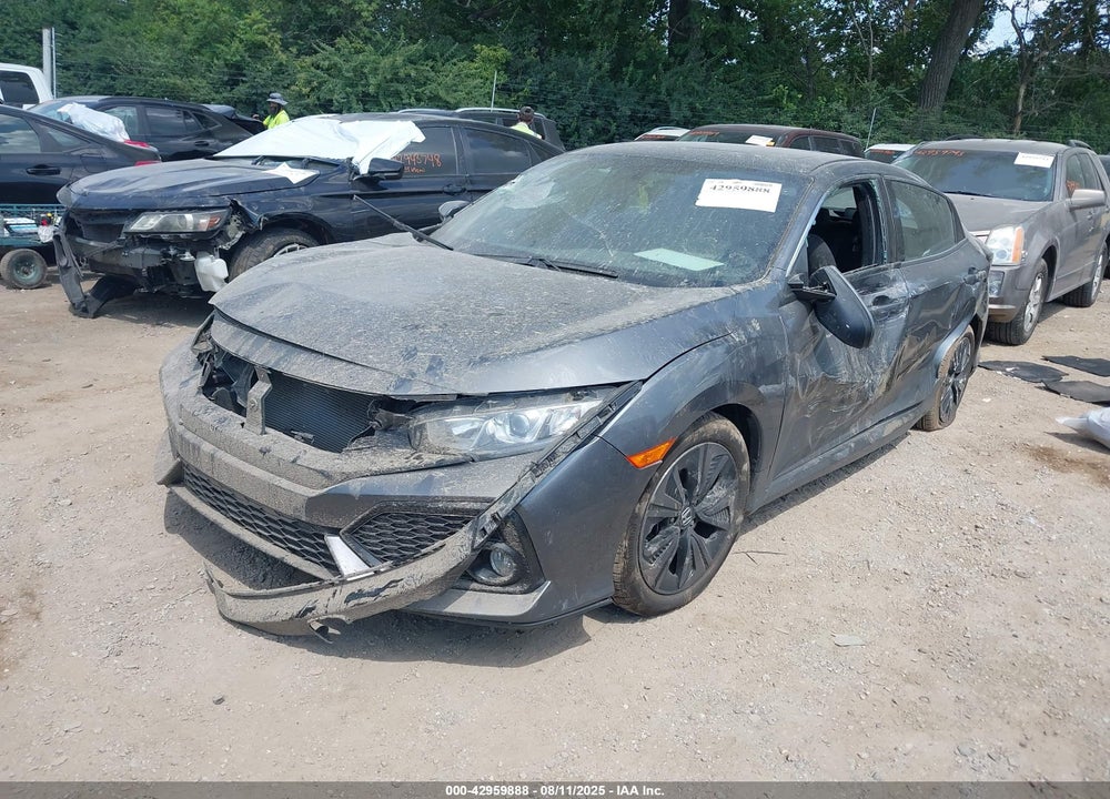 2018 HONDA CIVIC VIN: SHHFK7H58JU215110