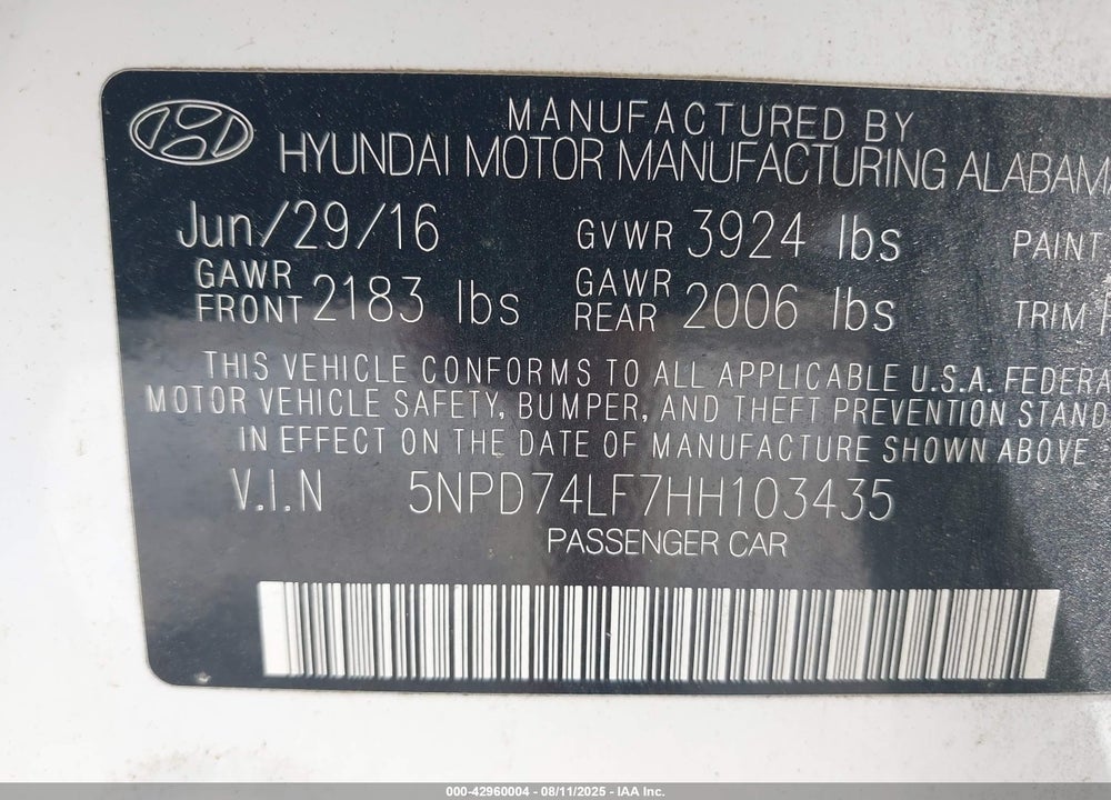 2017 HYUNDAI ELANTRA VIN: 5NPD74LF7HH103435