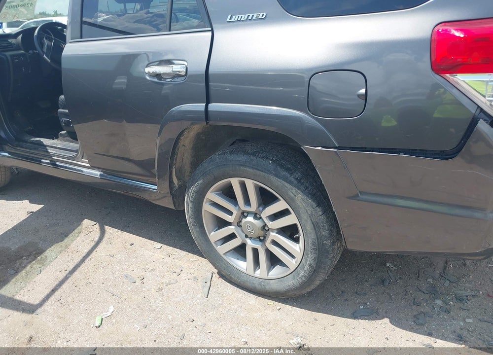 2010 TOYOTA 4RUNNER VIN: JTEBU5JR1A5003030