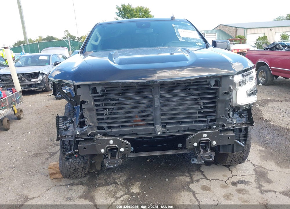 2024 CHEVROLET SILVERADO 1500 VIN: 1GCUDEED8RZ402761