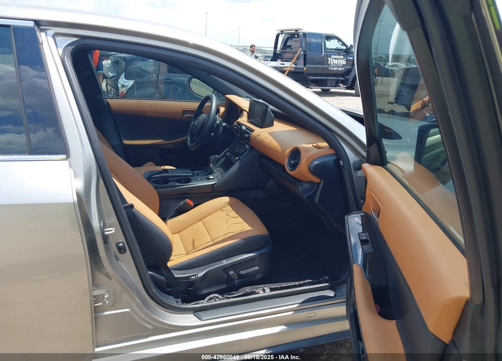 2023 LEXUS IS 300 VIN: JTHCA1D21P5124687