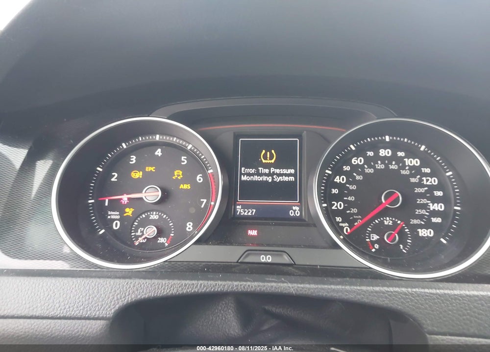 2017 VOLKSWAGEN GOLF VIN: 3VW4T7AU9HM045110