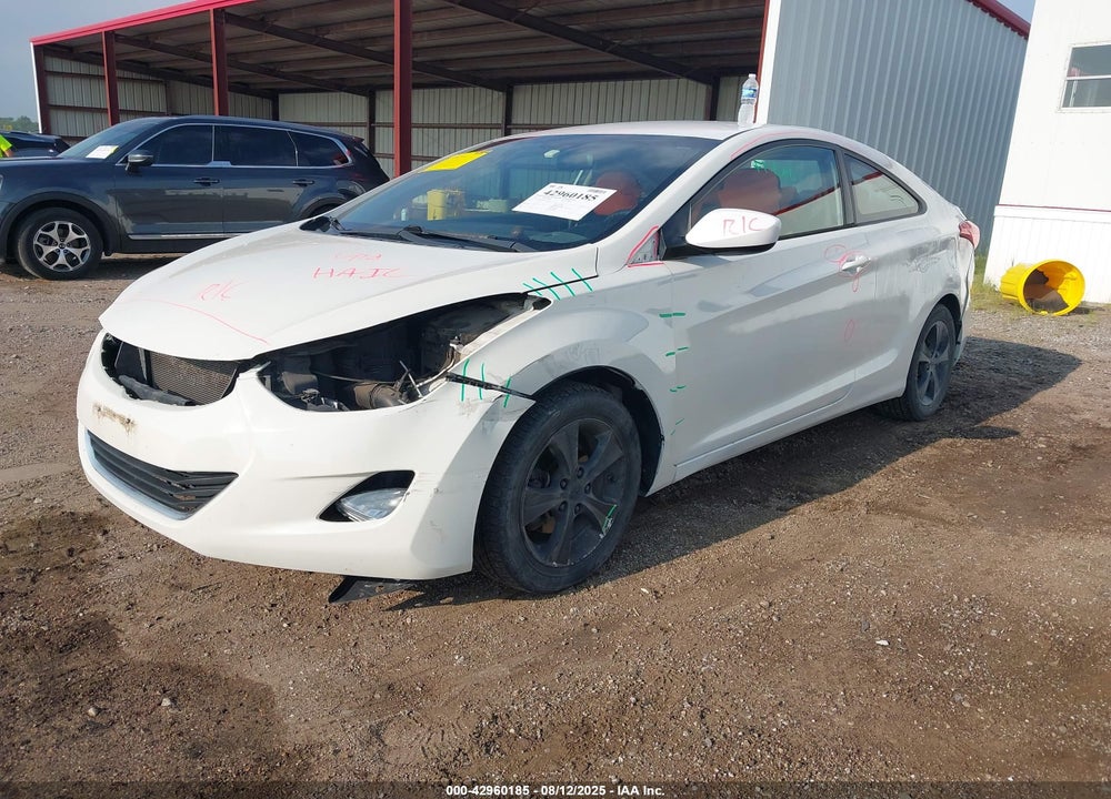 2013 HYUNDAI ELANTRA VIN: KMHDH6AE0DU014112