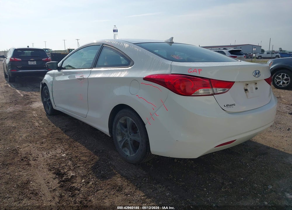 2013 HYUNDAI ELANTRA VIN: KMHDH6AE0DU014112