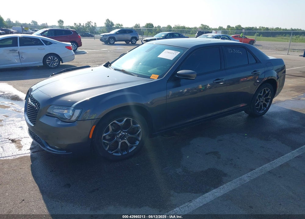 2018 CHRYSLER 300 VIN: 2C3CCAGG2JH256378