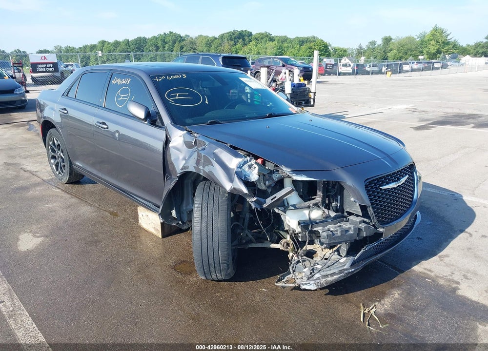 2018 CHRYSLER 300 VIN: 2C3CCAGG2JH256378
