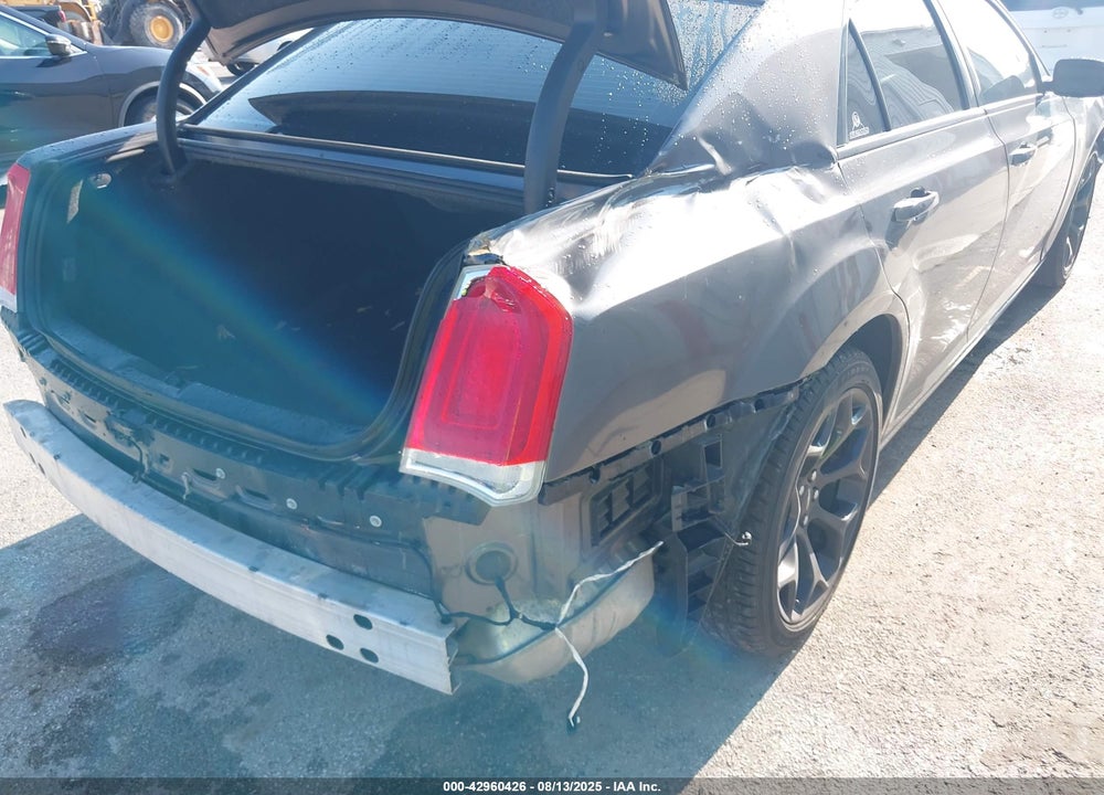 2020 CHRYSLER 300 VIN: 2C3CCAAGXLH158842