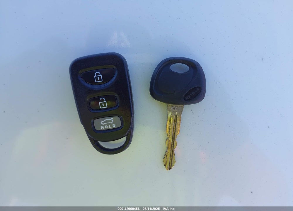 2010 HYUNDAI SONATA VIN: 5NPEU4AF1AH654773