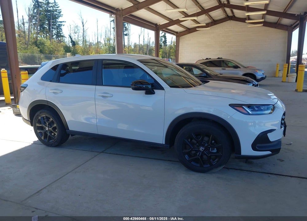 2024 HONDA HR-V VIN: 3CZRZ2H58RM744832
