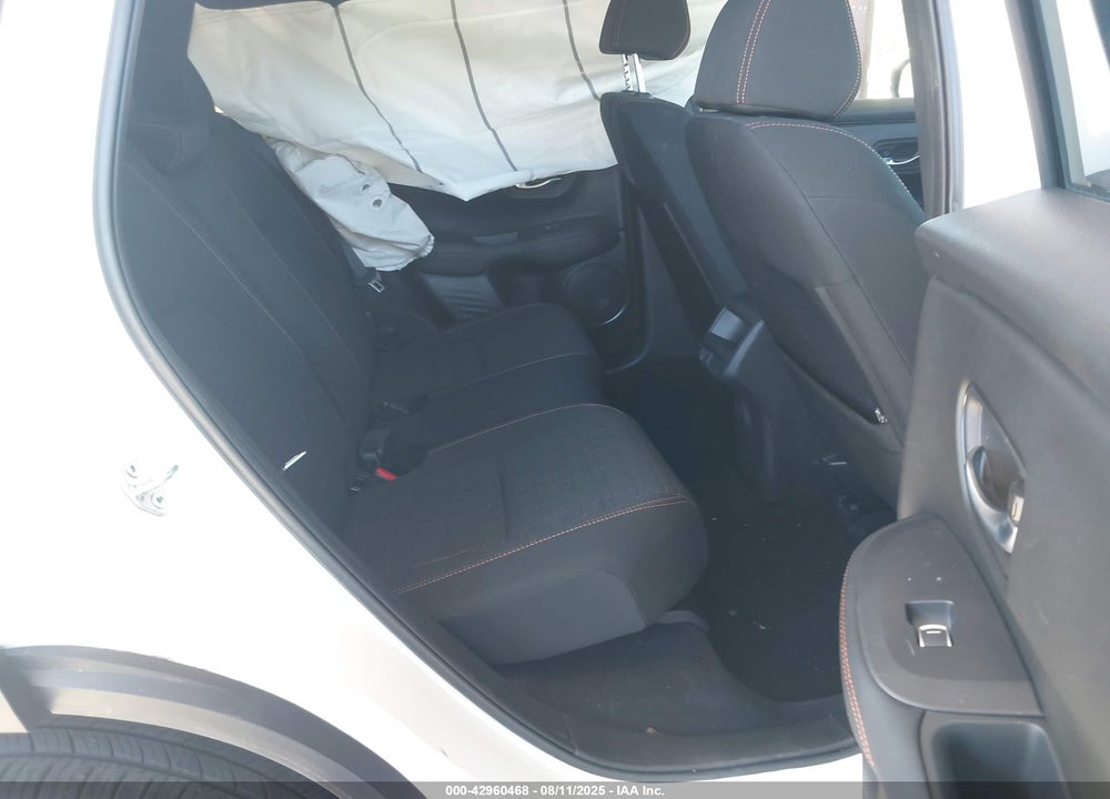 2024 HONDA HR-V VIN: 3CZRZ2H58RM744832