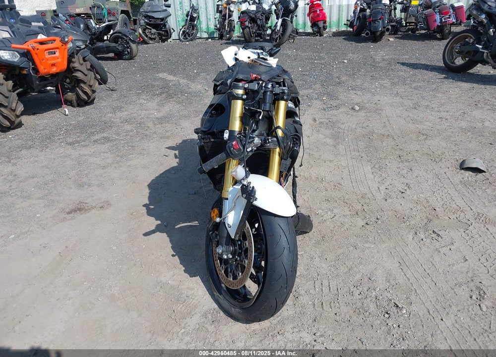 2025 HONDA CBR1000 RA VIN: JH2SC7755SK800009