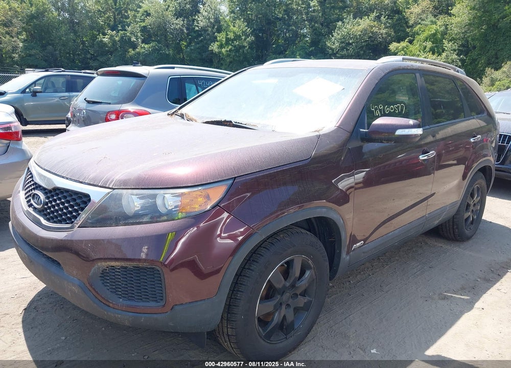 2013 KIA SORENTO LX V6 VIN: 5XYKTDA22DG338765