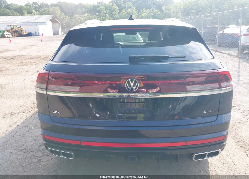 2024 VOLKSWAGEN ATLAS CROSS SPORT VIN: 1V2FE2CA4RC255157
