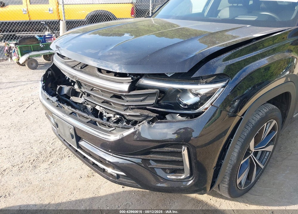 2024 VOLKSWAGEN ATLAS CROSS SPORT VIN: 1V2FE2CA4RC255157