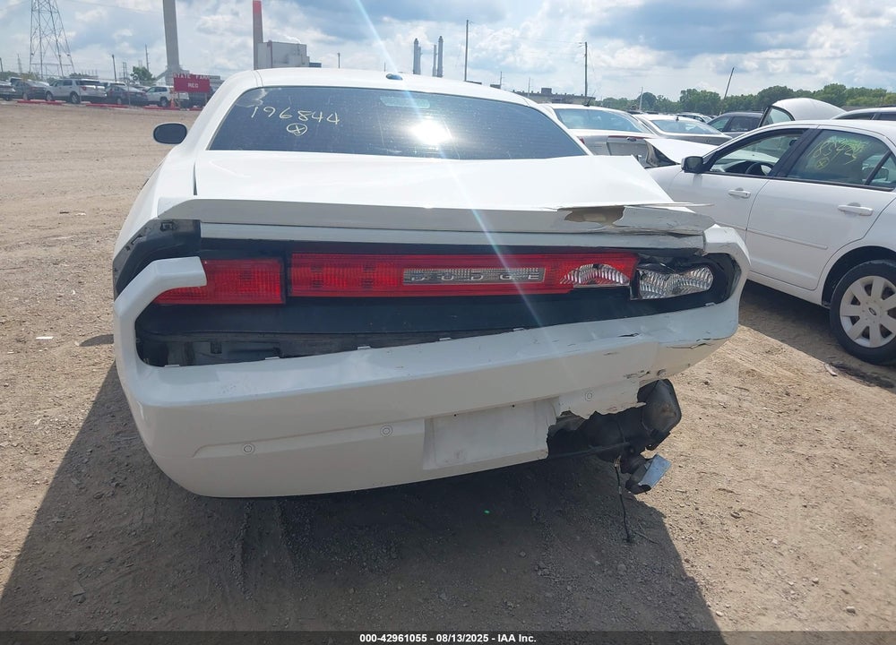 2014 DODGE CHALLENGER VIN: 2C3CDYAG5EH196844
