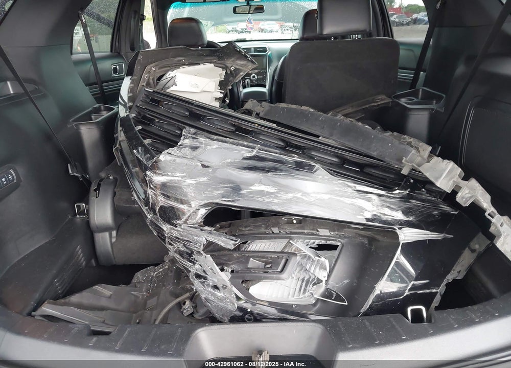 2016 FORD EXPLORER VIN: 1FM5K8GTXGGC81199
