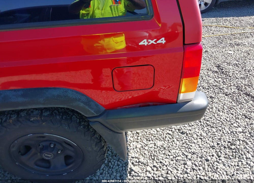 1998 JEEP CHEROKEE CLASSIC/SPORT VIN: 1J4FJ68S8WL279473