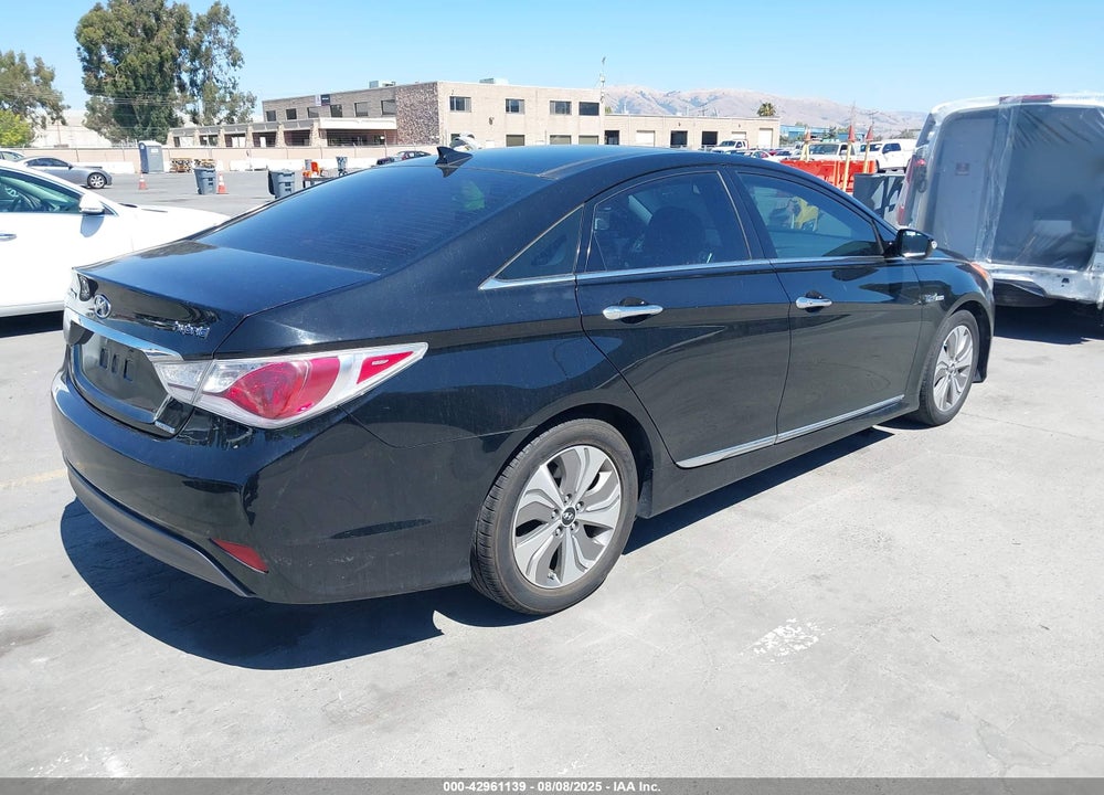 2013 HYUNDAI SONATA HYBRID LIMITED VIN: KMHEC4A47DA050766