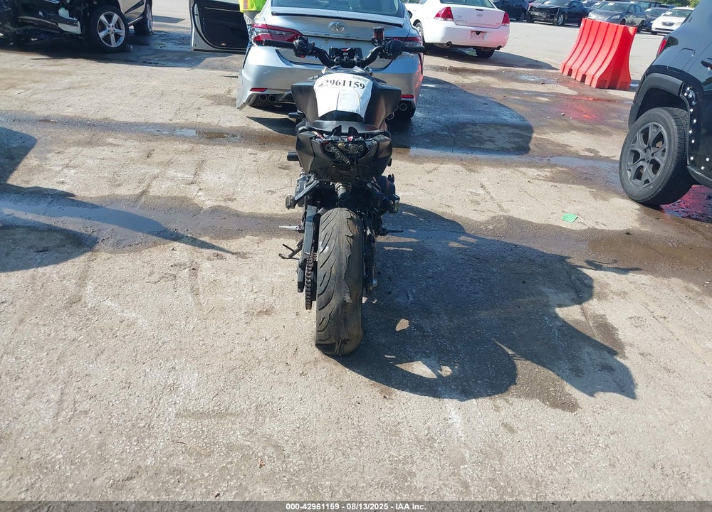 2024 YAMAHA MT09 VIN: JYARN94E9RA000407