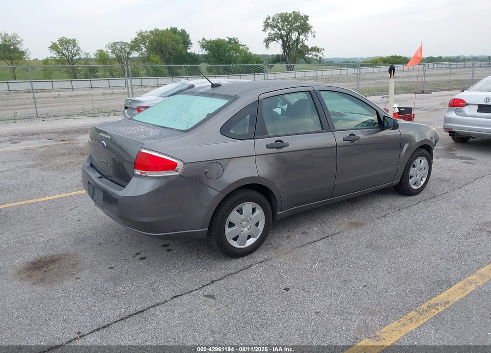 2010 FORD FOCUS VIN: 1FAHP3EN7AW296613