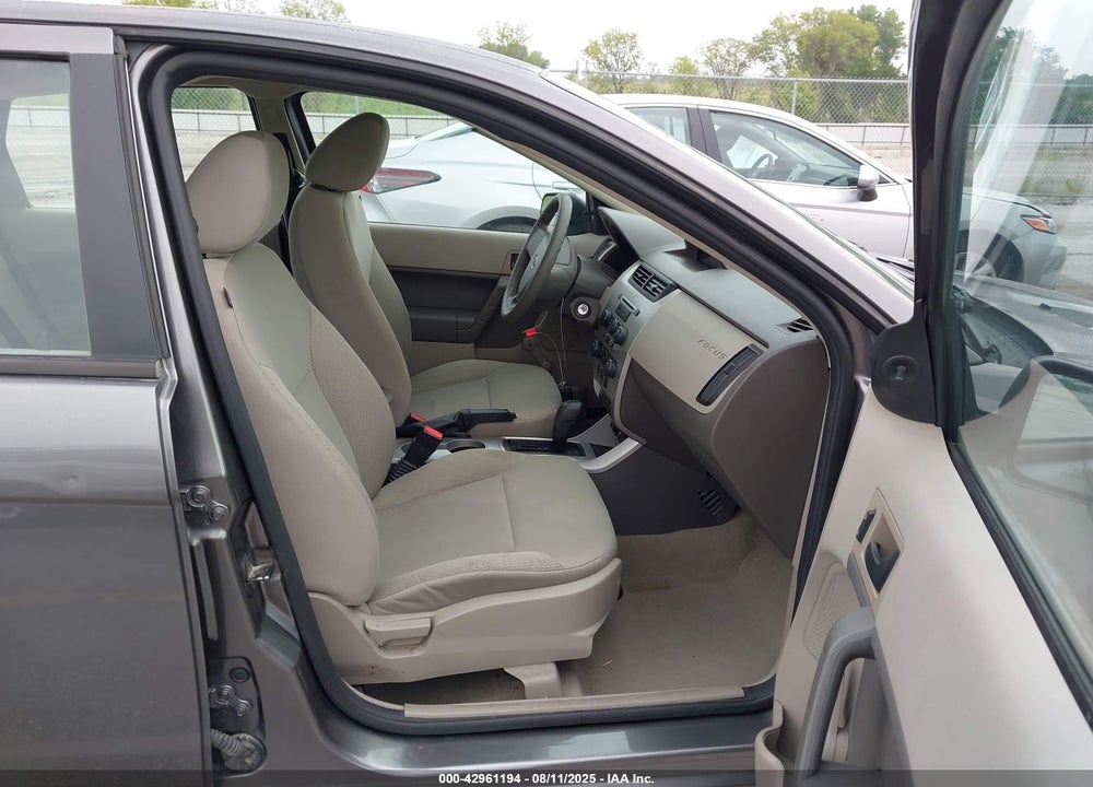 2010 FORD FOCUS VIN: 1FAHP3EN7AW296613