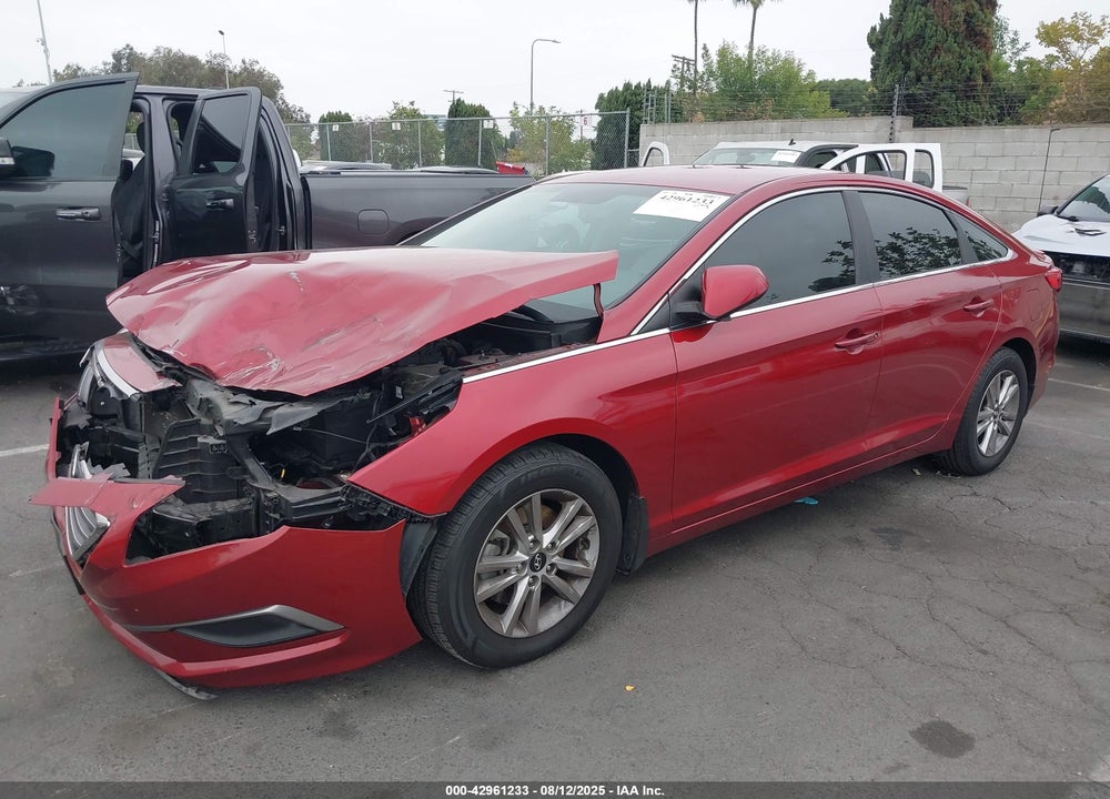 2016 HYUNDAI SONATA VIN: 5NPE24AF2GH330438